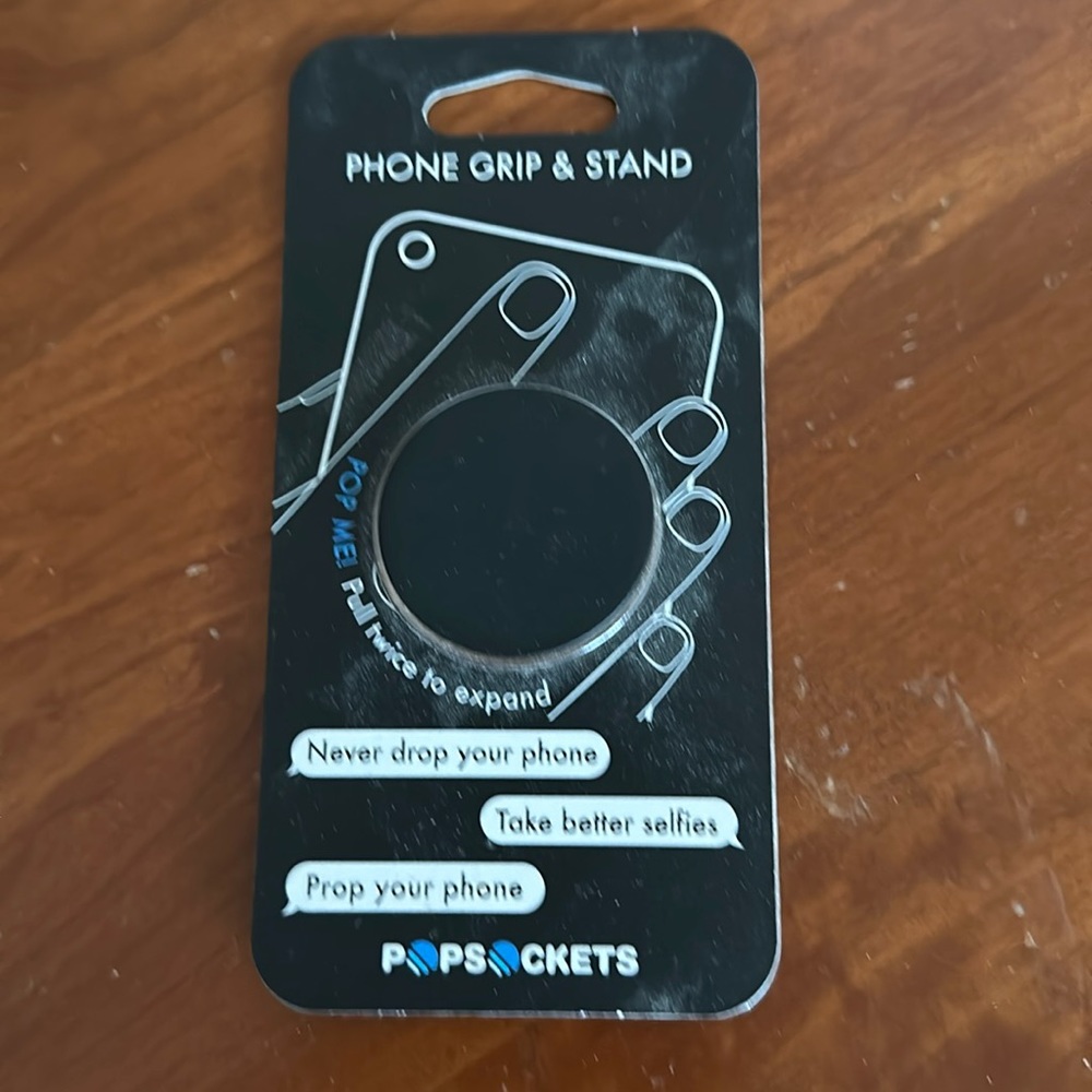 Brand new Popsocket in black